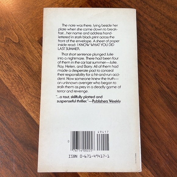 VINTAGE YA FICTION BOOK I KNOW WHAT YOU DID LAST SUMMER - LOIS DUNCAN PAPERBACK - Picture 2 of 5